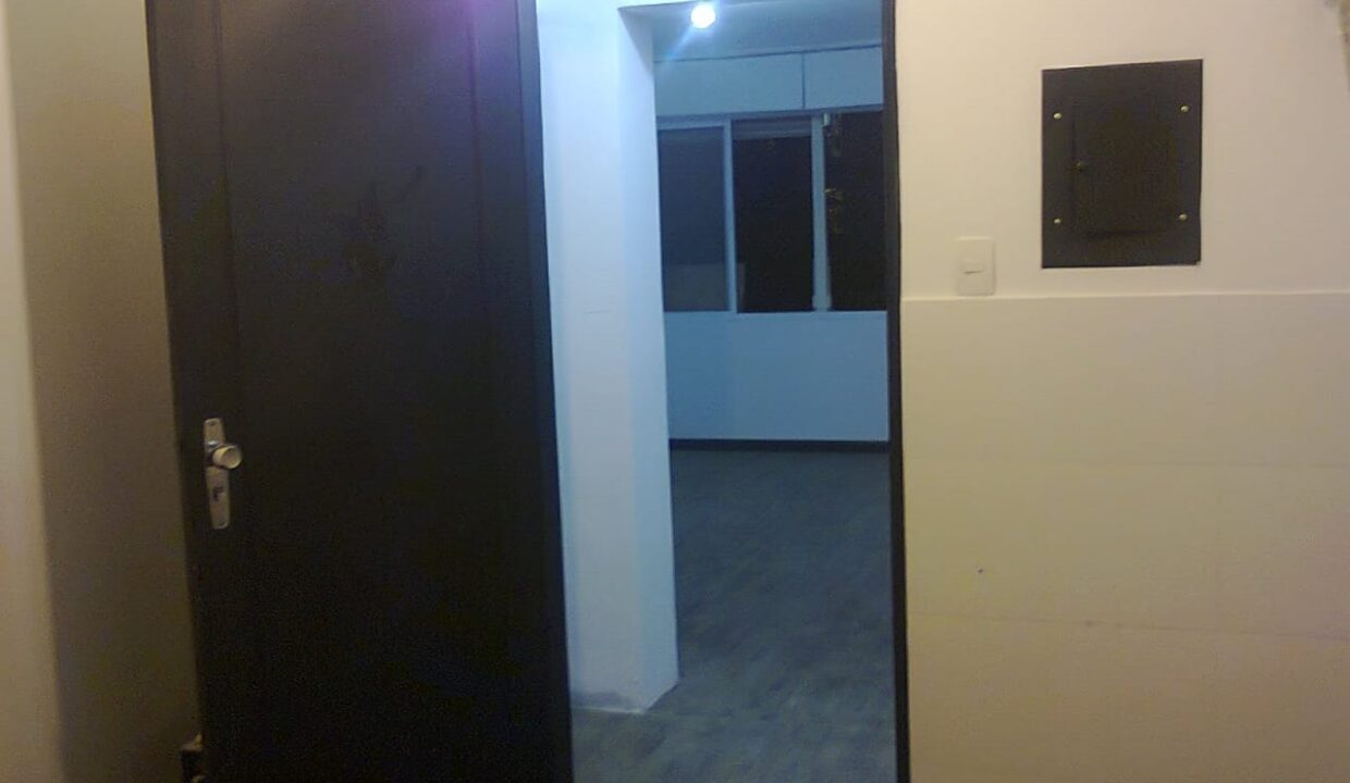 Vende-se Apartamento 01 dormitório na Bela Vista