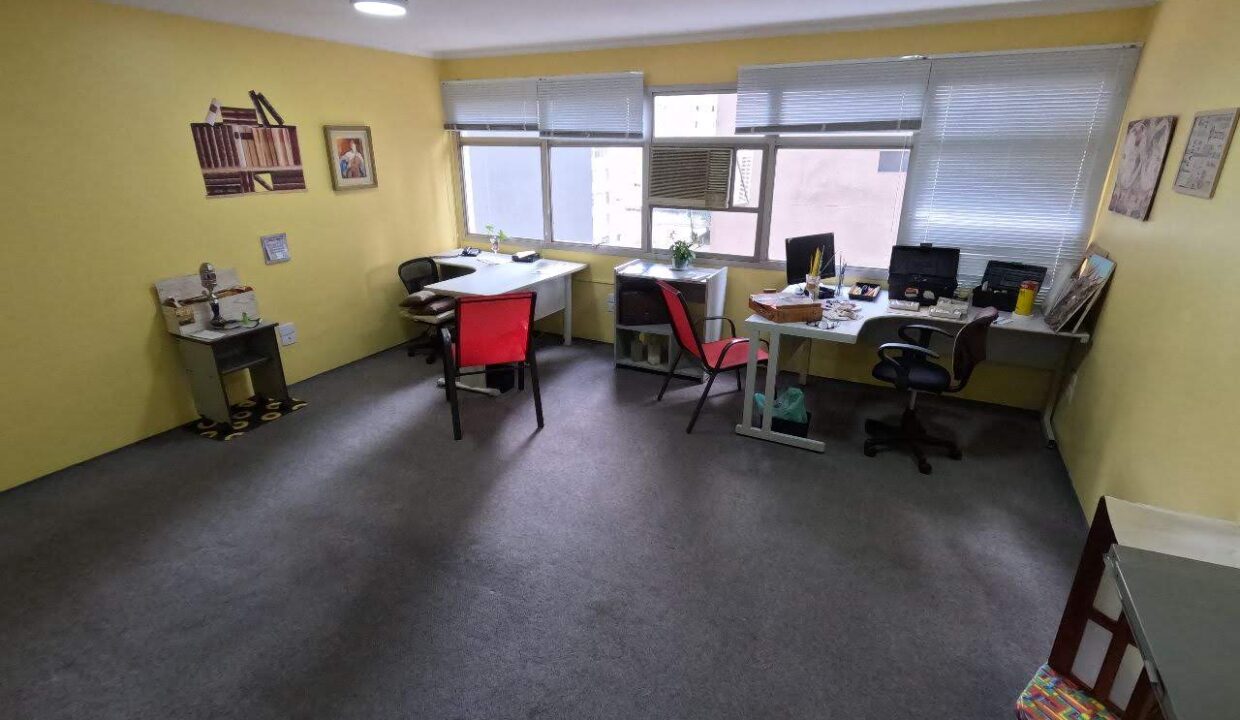 Vende-se Conjunto Comercial com 02 salas na região da Bela Vista