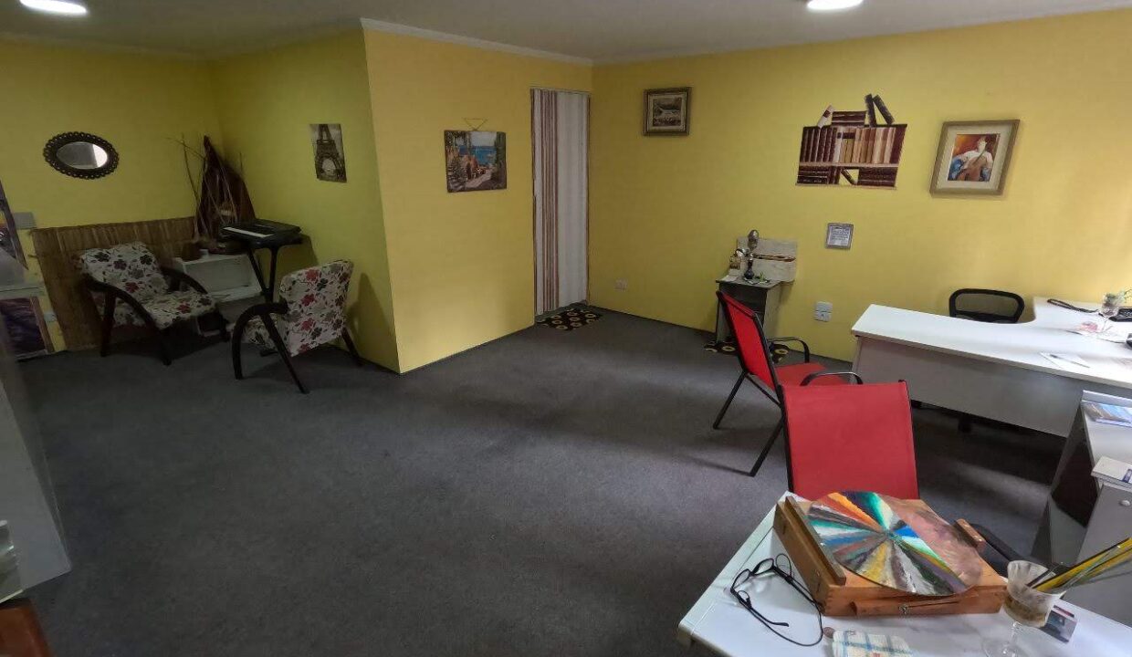 WhatsApp Image 2024-02-14 at 17.17.13 (3)