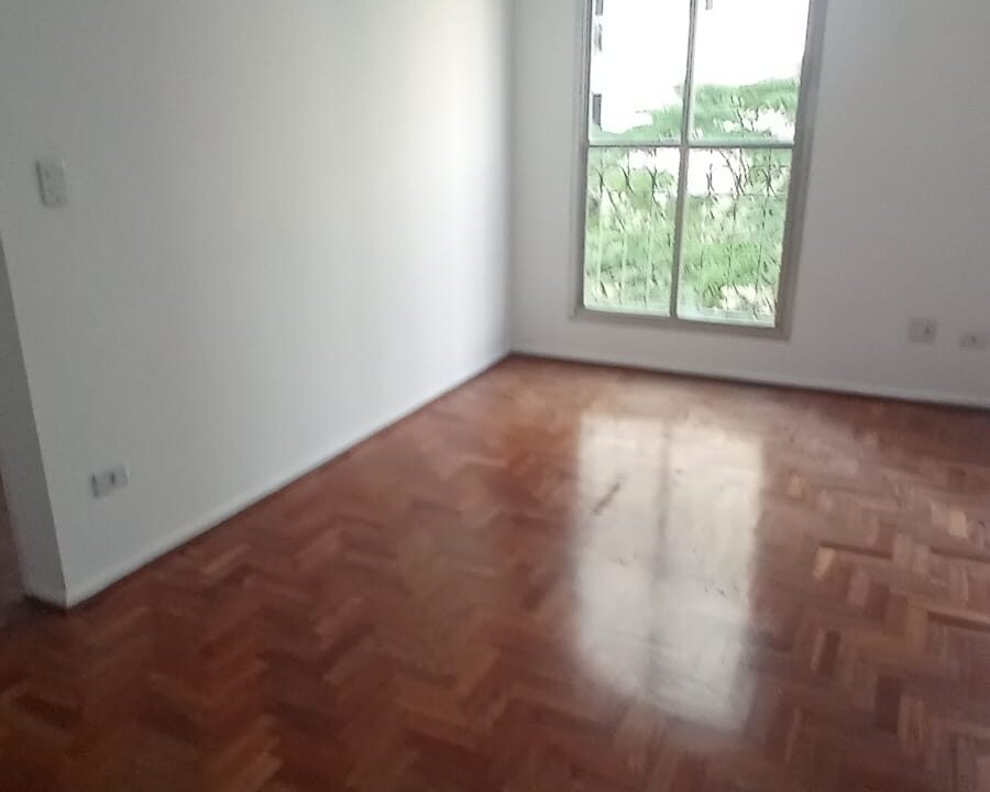 Vende-se apartamento de 01 dorm. na Bela Vista com vaga