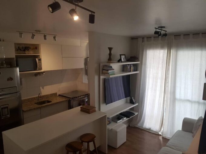 Vende-se Apartamento de 02 dorm. no Parque Morumbi com vaga e lazer