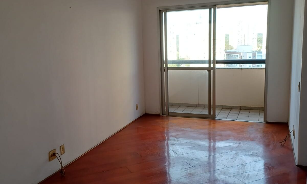 Vende-se Apartamento no Jabaquara de 01 dorm. com 01 vaga